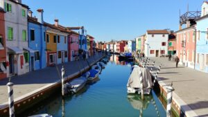 Canal and multi coloured houses of Burano
